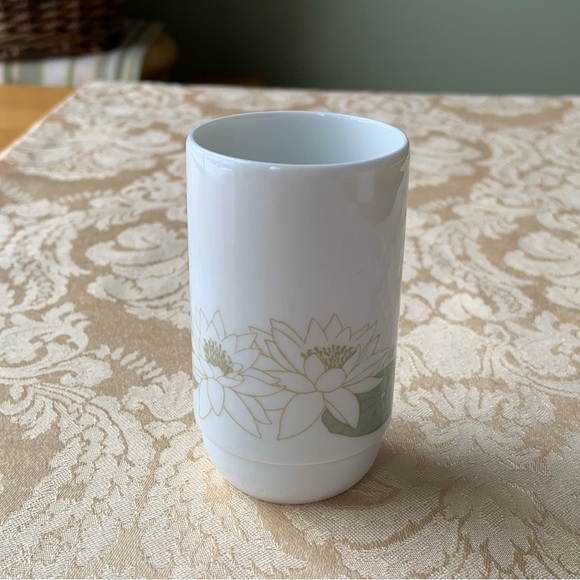 Rosenthal vintage mini porcelain vase EUC - Picture 4 of 9